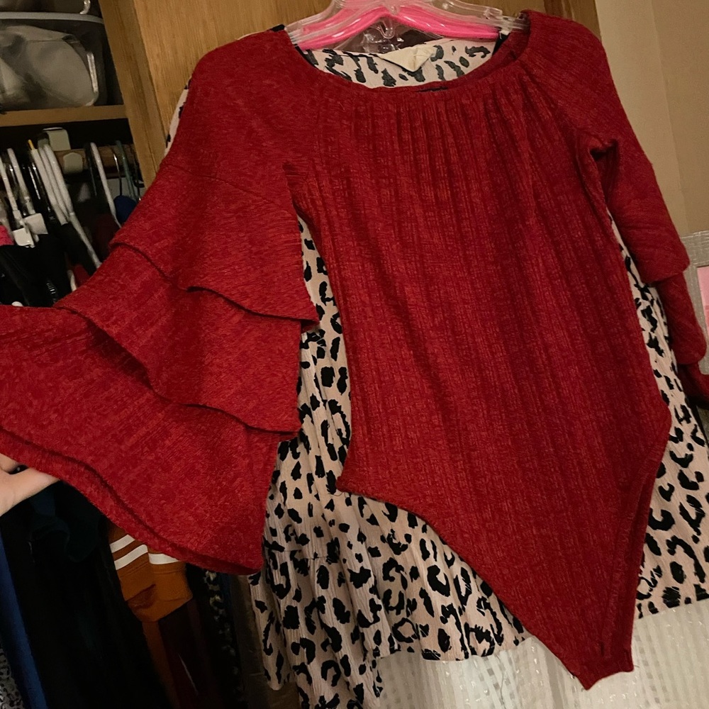 Off the shoulder/on the shoulder body suit